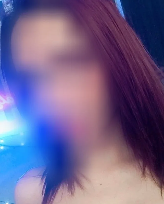 Fay, 21