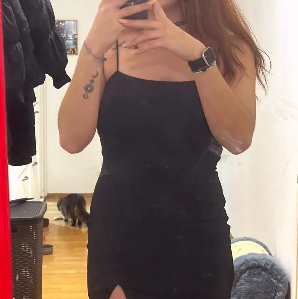 Hanna, 24